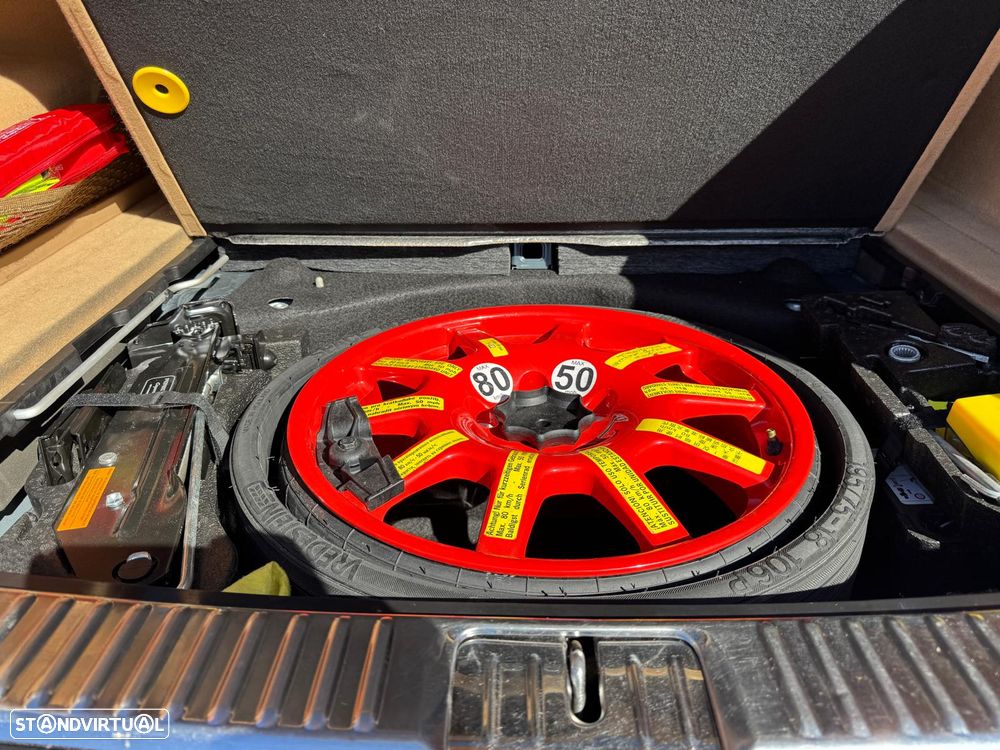 Porsche Cayenne - 17