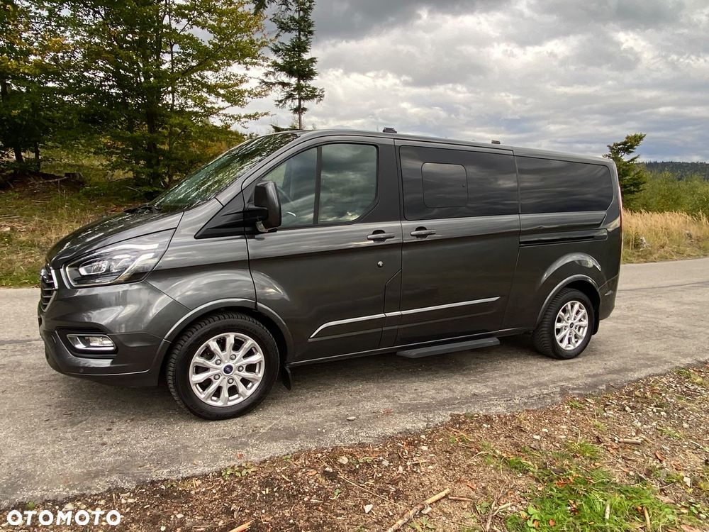 Ford Tourneo Custom - 16