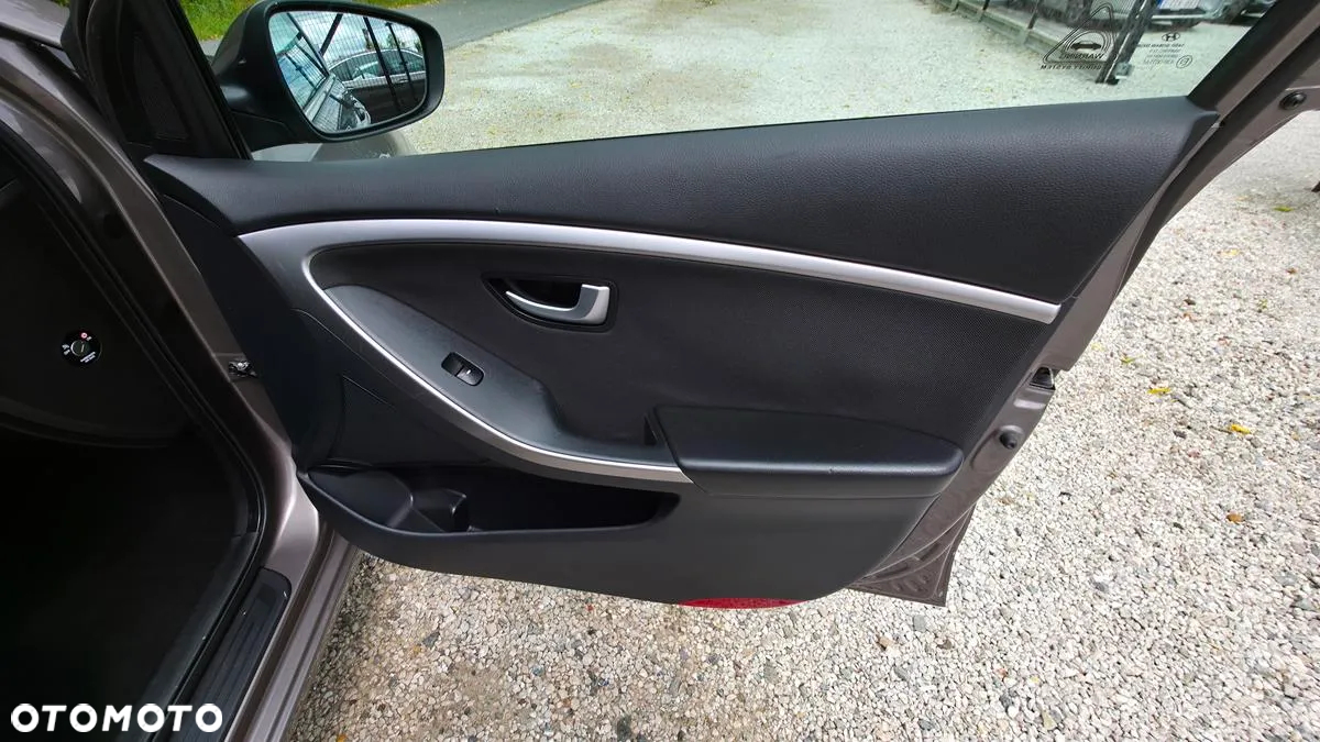 Hyundai i30 - 28