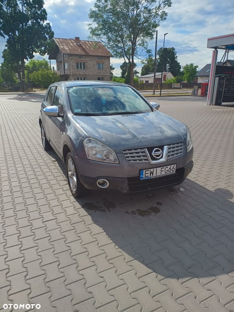 Nissan Qashqai - 1
