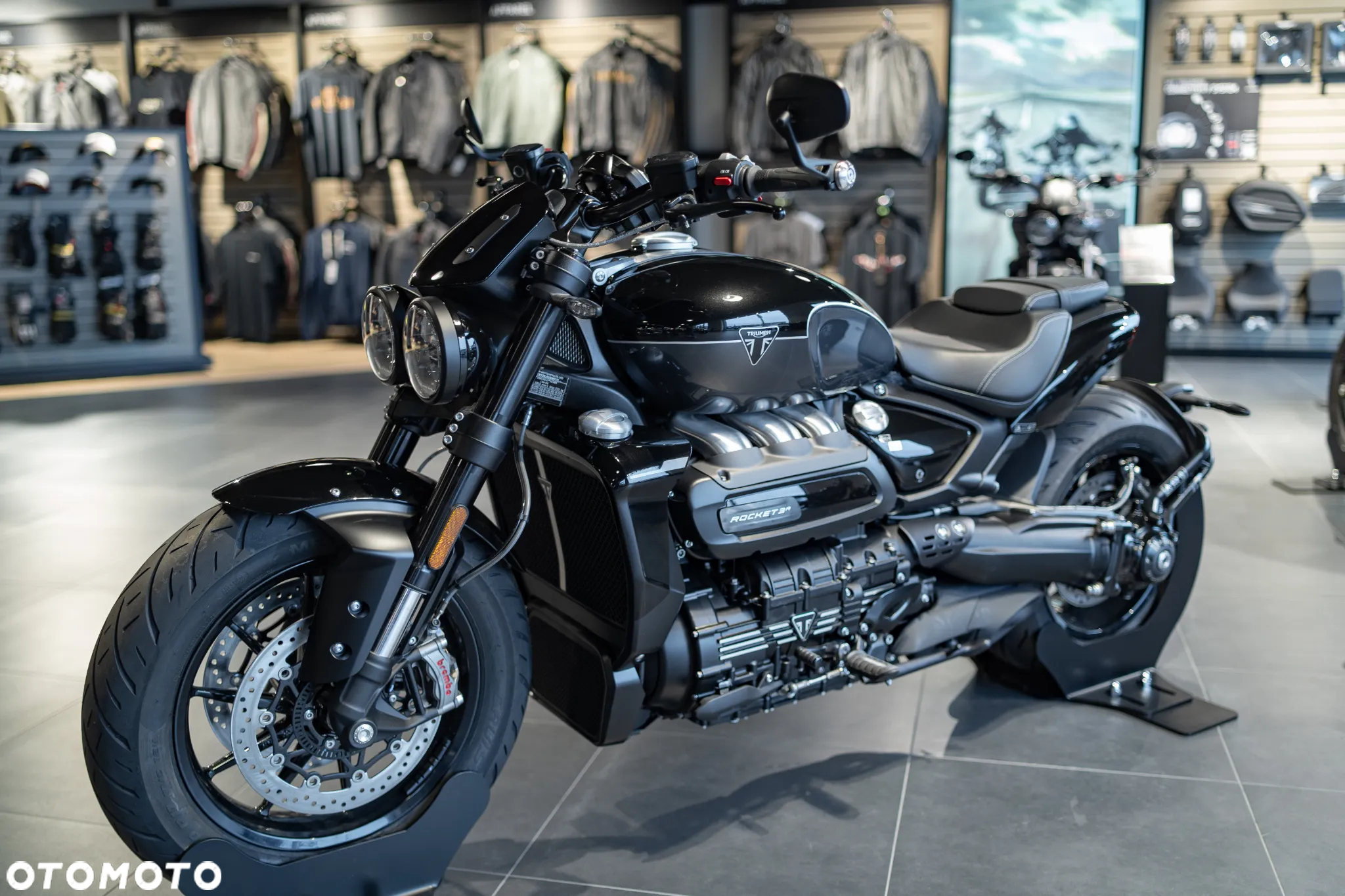 Triumph Rocket - 7