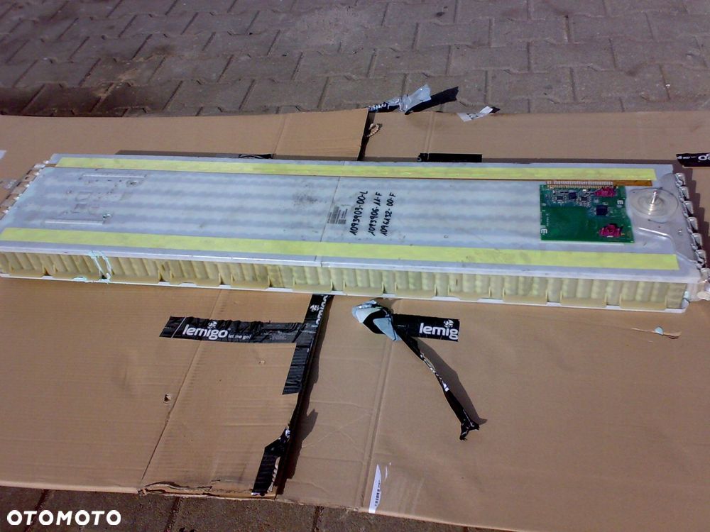 tesla model 3 moduł baterii 1093903-00-l oem 109390611f 109613200f - 2