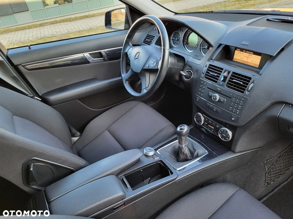 Mercedes-Benz Klasa C 200 Kompressor Avantgarde - 17