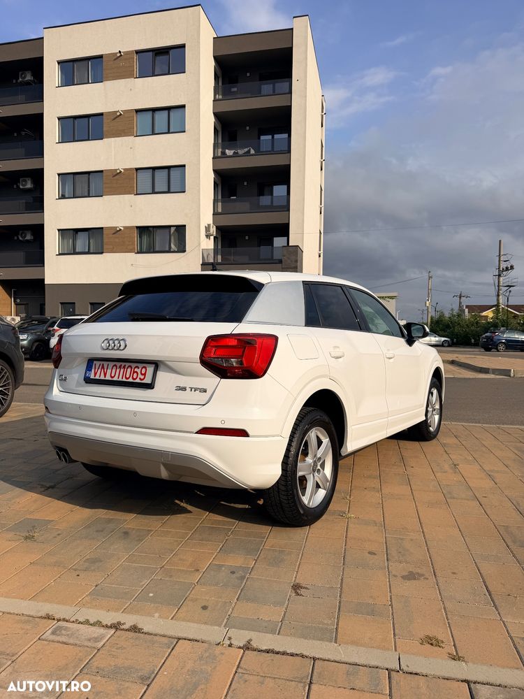 Audi Q2 35 TFSI S tronic design - 5