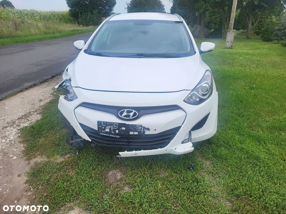Hyundai i30 1.6 CRDi Comfort - 5