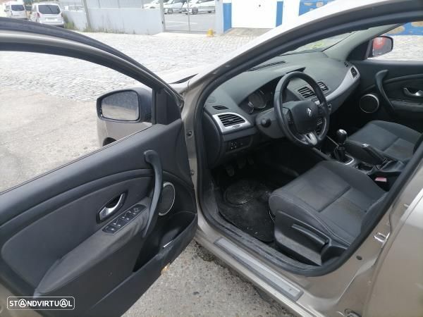 Para Peças Renault Megane Iii Hatchback (Bz0/1_) - 8