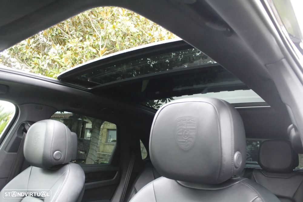 Porsche Cayenne E-Hybrid - 17