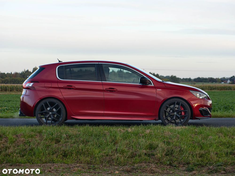 Peugeot 308 1.6 e-THP S&S GTi by Sport - 5
