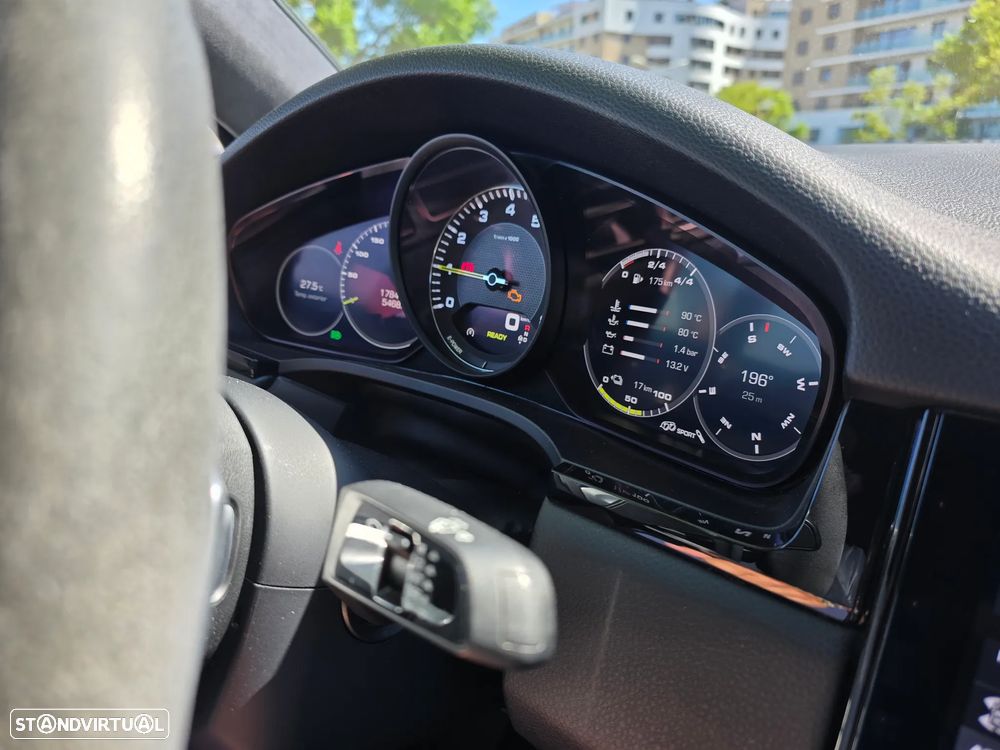 Porsche Cayenne Coupé E-Hybrid - 45