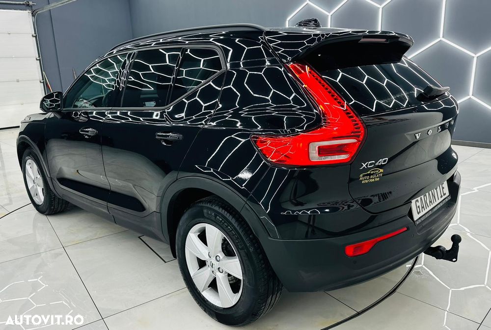 Volvo XC 40 T3 Momentum - 4