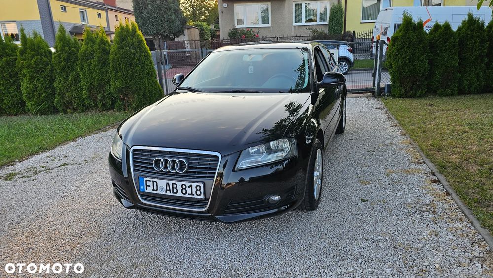 Audi A3 Sportback 1.6 Ambiente - 19
