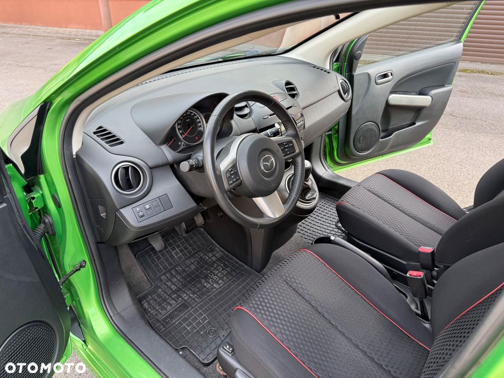 Mazda 2 1.5 Sport & Style - 13
