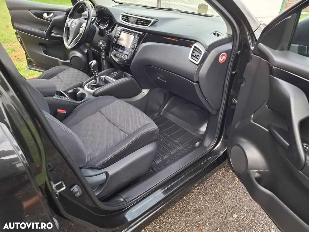 Nissan Qashqai 1.2 DIG-T ACENTA - 8