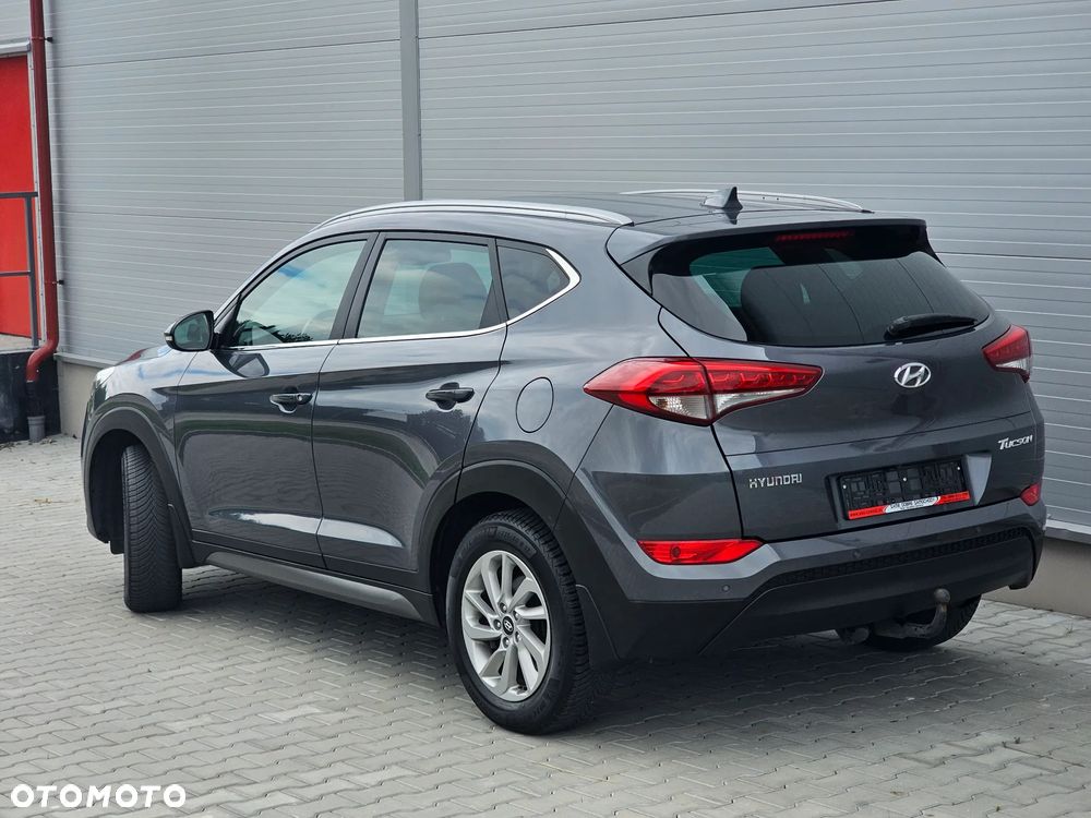 Hyundai Tucson blue 1.6 GDi 2WD Navi - 8