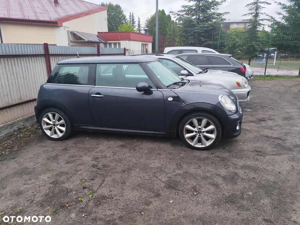 MINI ONE D - 3