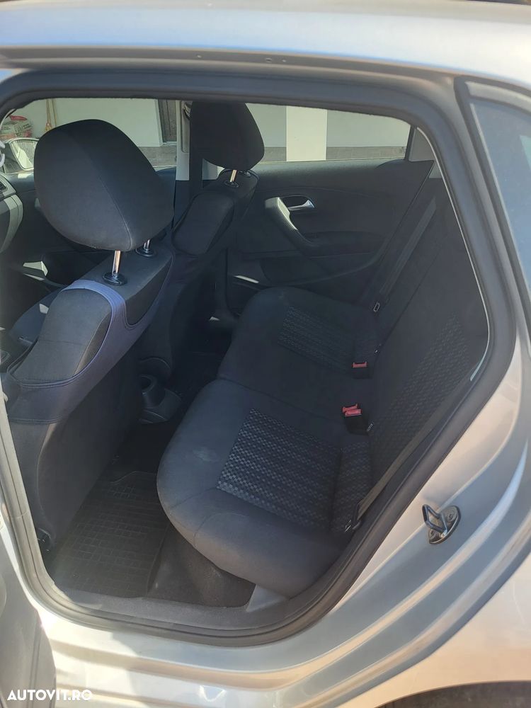 Volkswagen Polo 1.4 TDI (Blue Motion Technology) Comfortline - 7