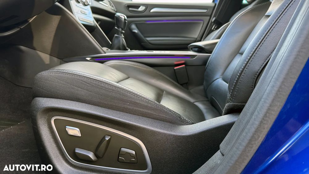 Renault Megane Grandtour TCe 140 GPF INTENS - 18