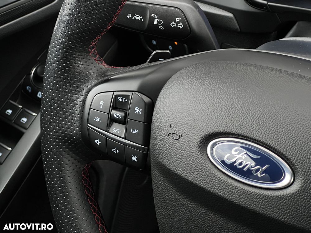 Ford Focus 1.5 EcoBlue Start-Stopp-System Aut. ST-LINE X - 9