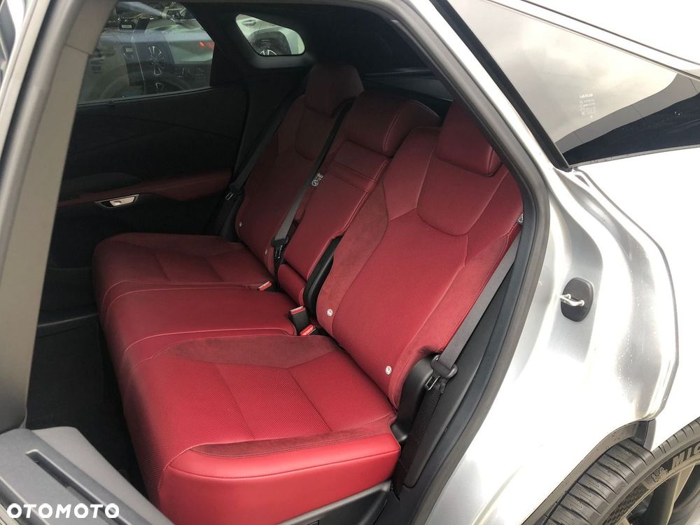 Lexus RX - 7