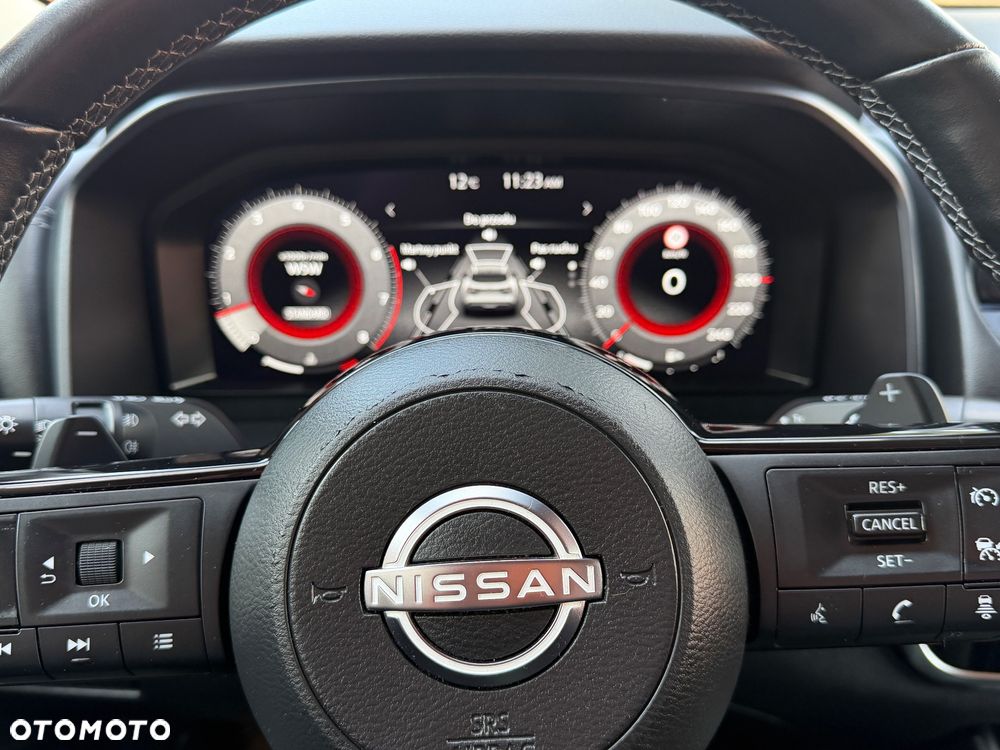 Nissan Qashqai ver-1-3-dig--t-mhev-4x4-tekna-xtronic - 23