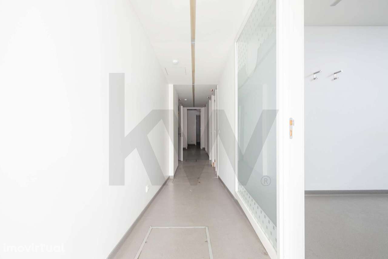 Loja para Investimento – Campo Pequeno, Lisboa - Grande imagem: 5/17