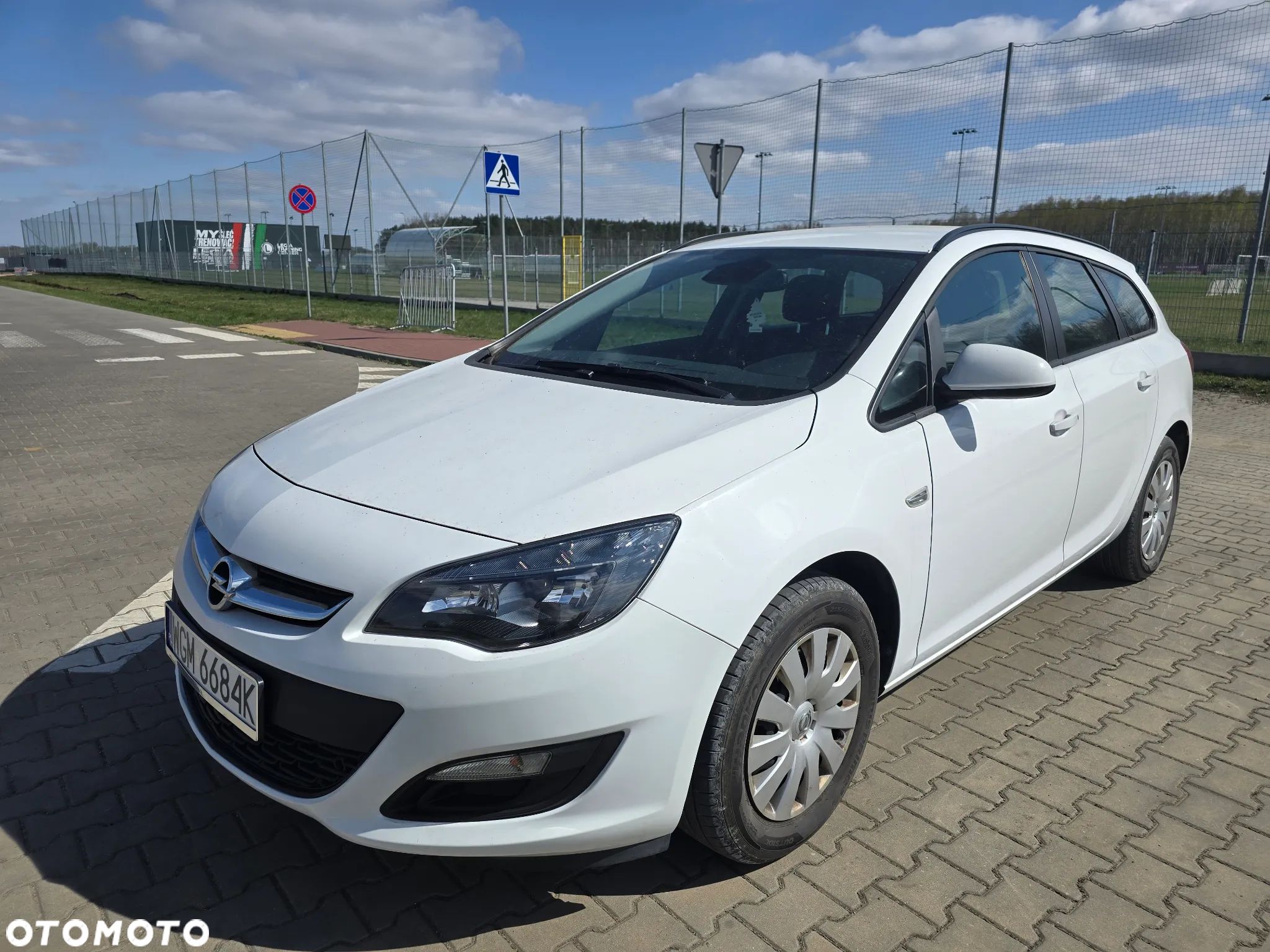 Opel Astra 1.6 CDTI DPF ecoFLEX Sports TourerStart/Stop Edition - 1
