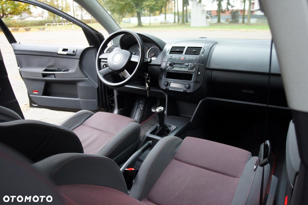Volkswagen Polo - 27