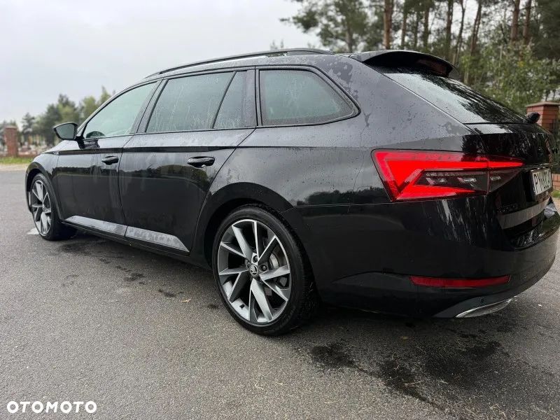 Skoda Superb 2.0 TDI SCR Sportline DSG - 6