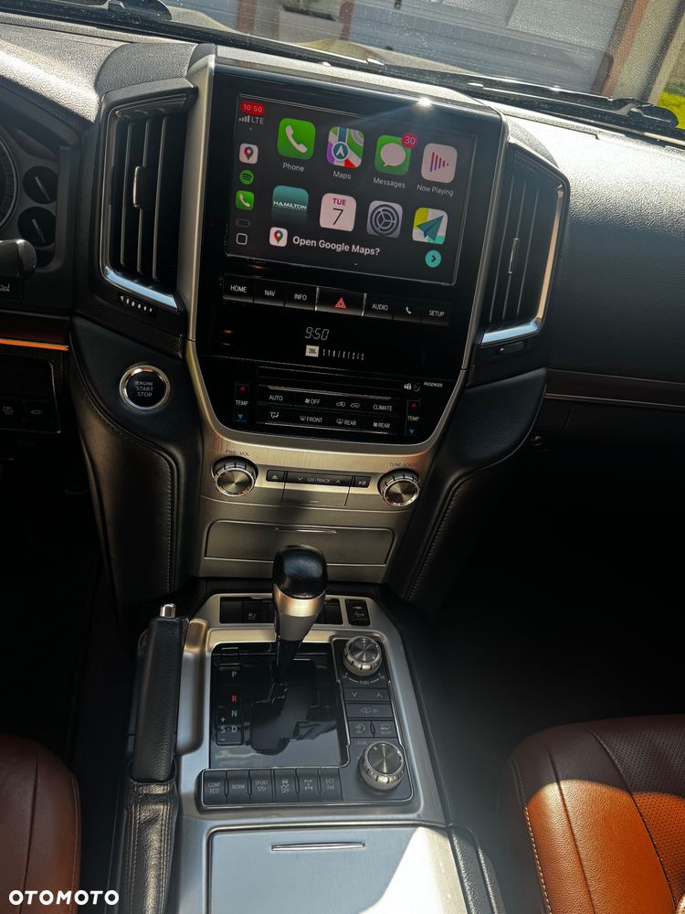 Toyota Land Cruiser LC 4.6 Prestige - 8