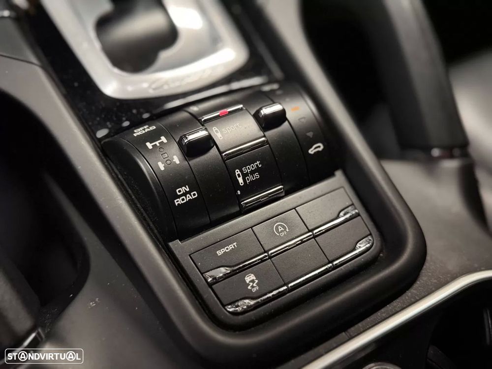Porsche Cayenne 3.0 V6 - 26