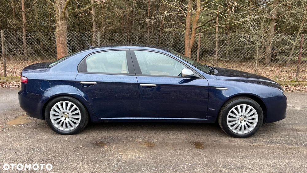 Alfa Romeo 159 1.9 JTDM 16V DPF Distinctive - 5