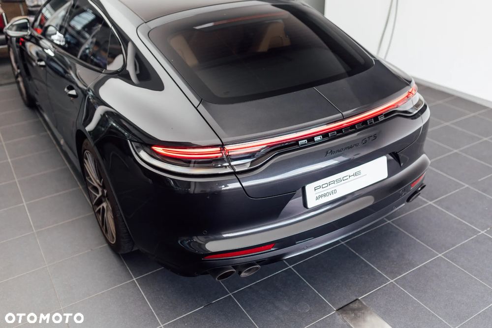 Porsche Panamera GTS - 16
