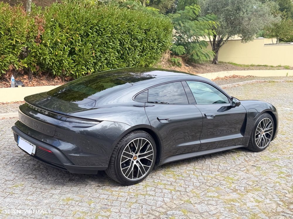 Porsche Taycan 2021 photo 2