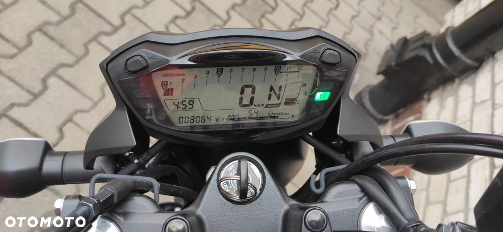 Suzuki SV - 5
