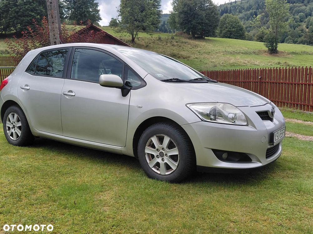Toyota Auris 1.4 D-4D Luna - 3