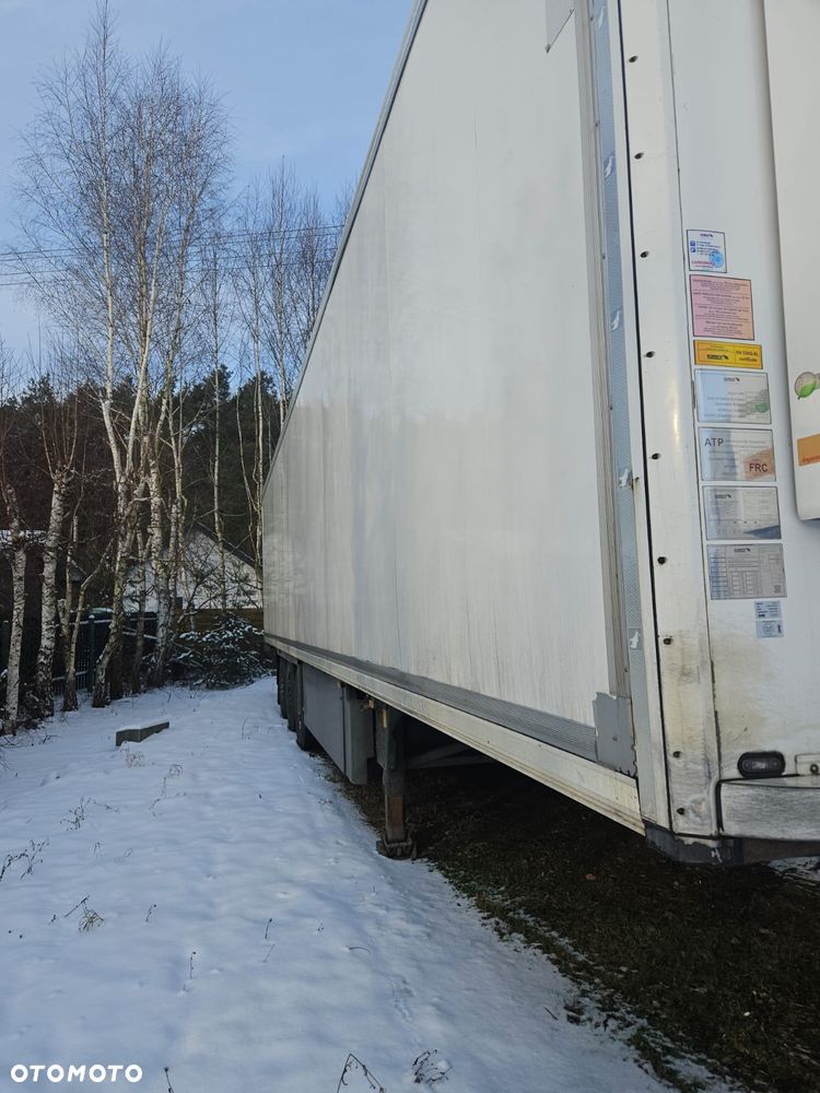 Schmitz Cargobull SKO 24 - 2