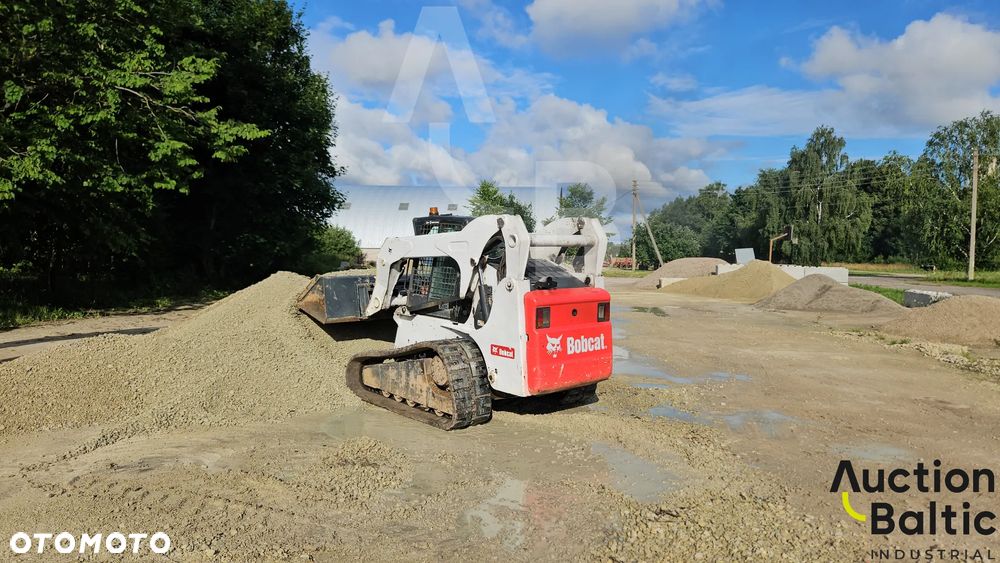 Bobcat T 300 - 3