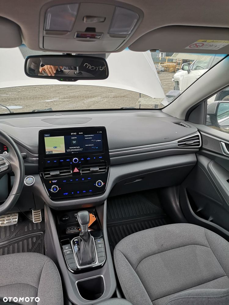 Hyundai IONIQ Hybrid Premium - 25