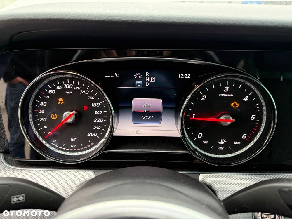 Mercedes-Benz Klasa E 220 d Avantgarde - 10