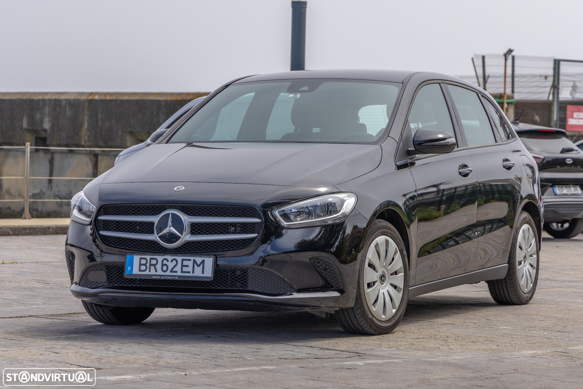 Mercedes-Benz B 250 e Style Plus - 3