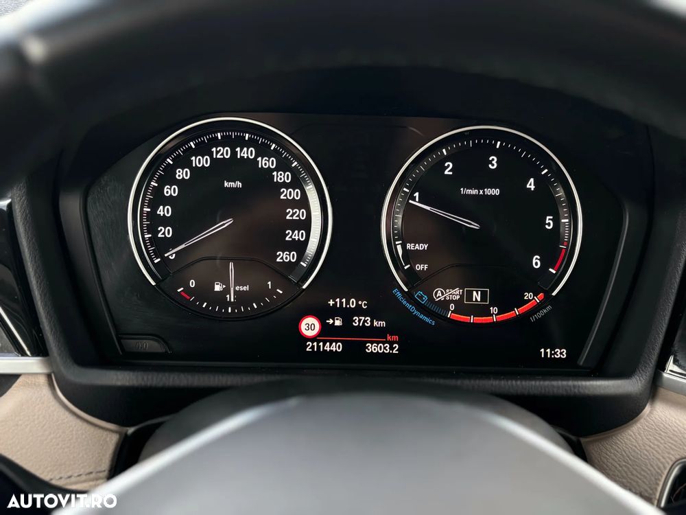 BMW X1 sDrive18d xLine - 17