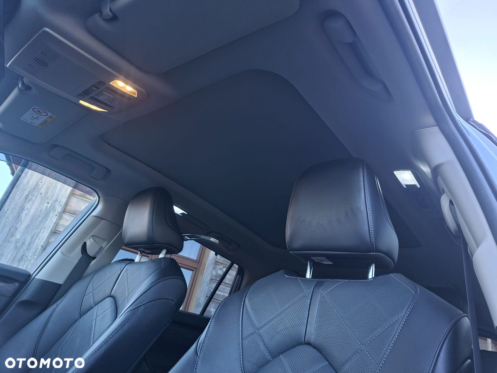 Toyota Highlander 2.5 Hybrid Executive - 18