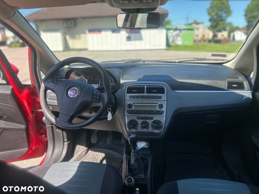 Fiat Grande Punto - 24