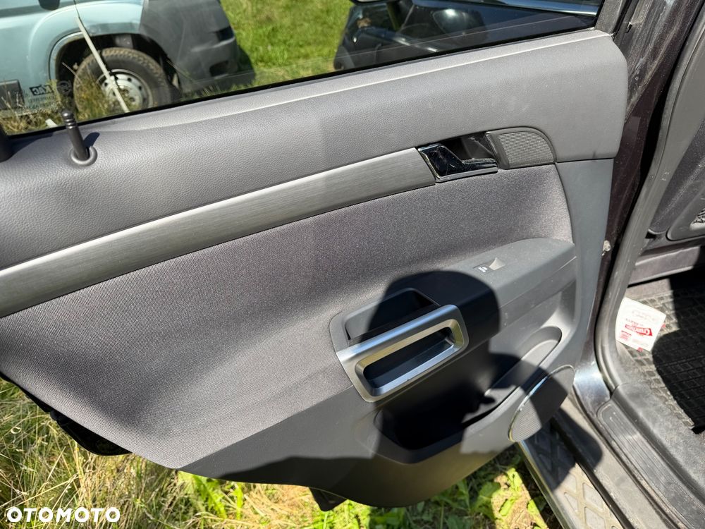 Opel Antara 2.0 CDTI Automatik 4x4 Edition - 11