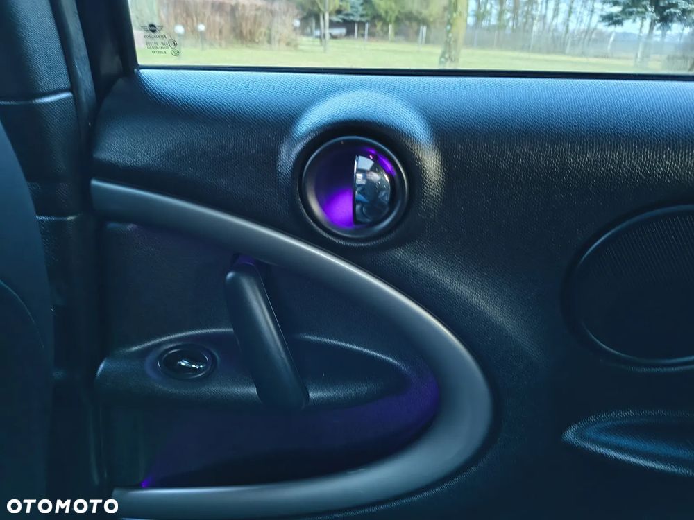 MINI Countryman Cooper D ALL4 - 19