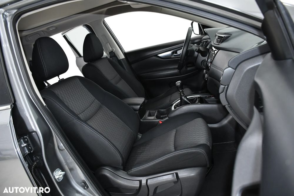 Nissan X-Trail 1.6 dCi N-Connecta - 13