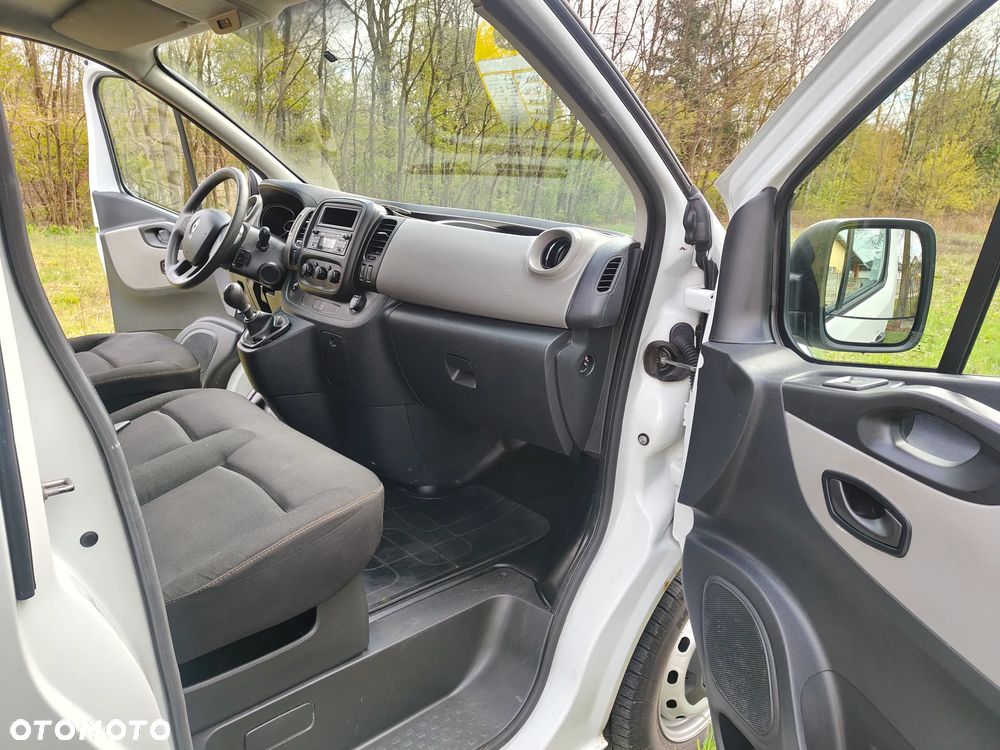 Renault Trafic - 9
