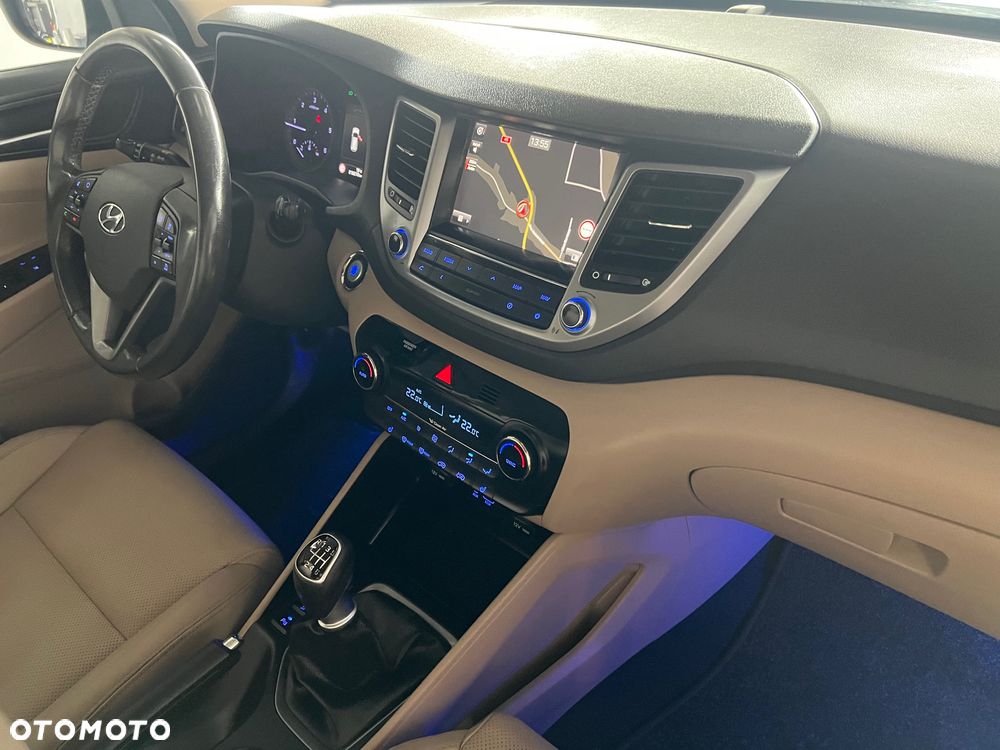 Hyundai Tucson - 37