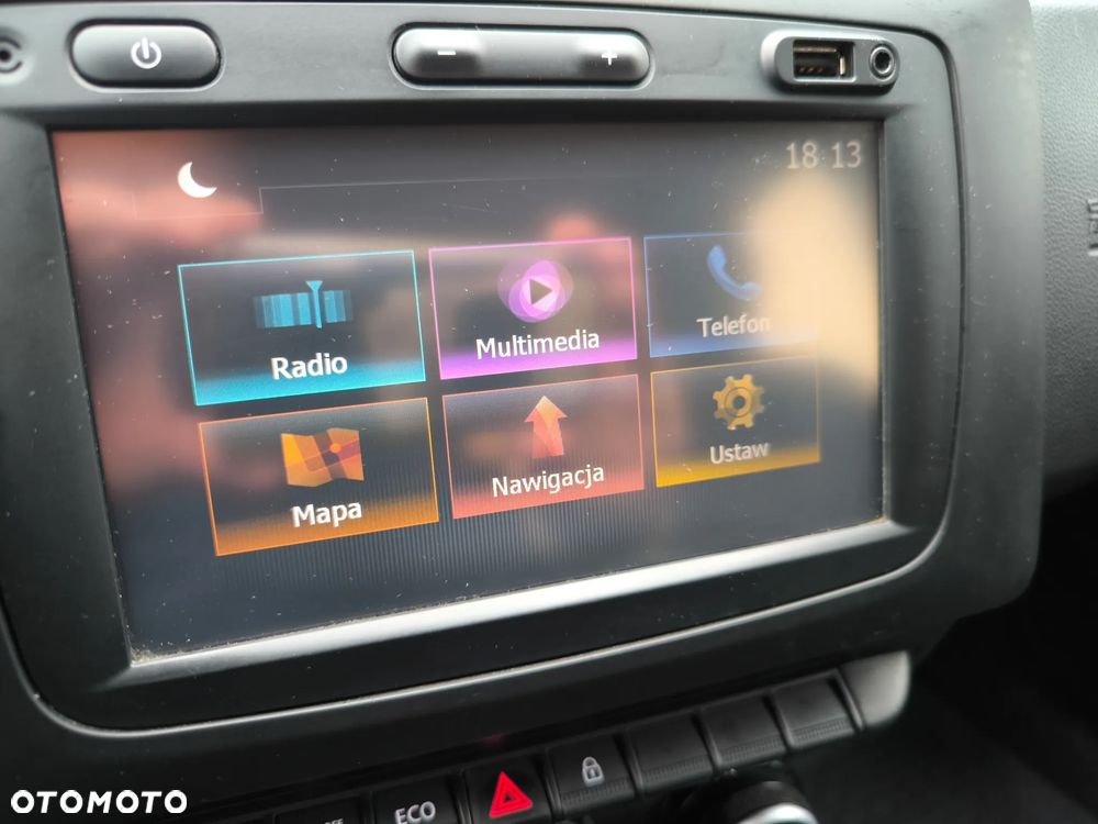 Dacia Duster 1.6 SCe Laureate S&S - 13