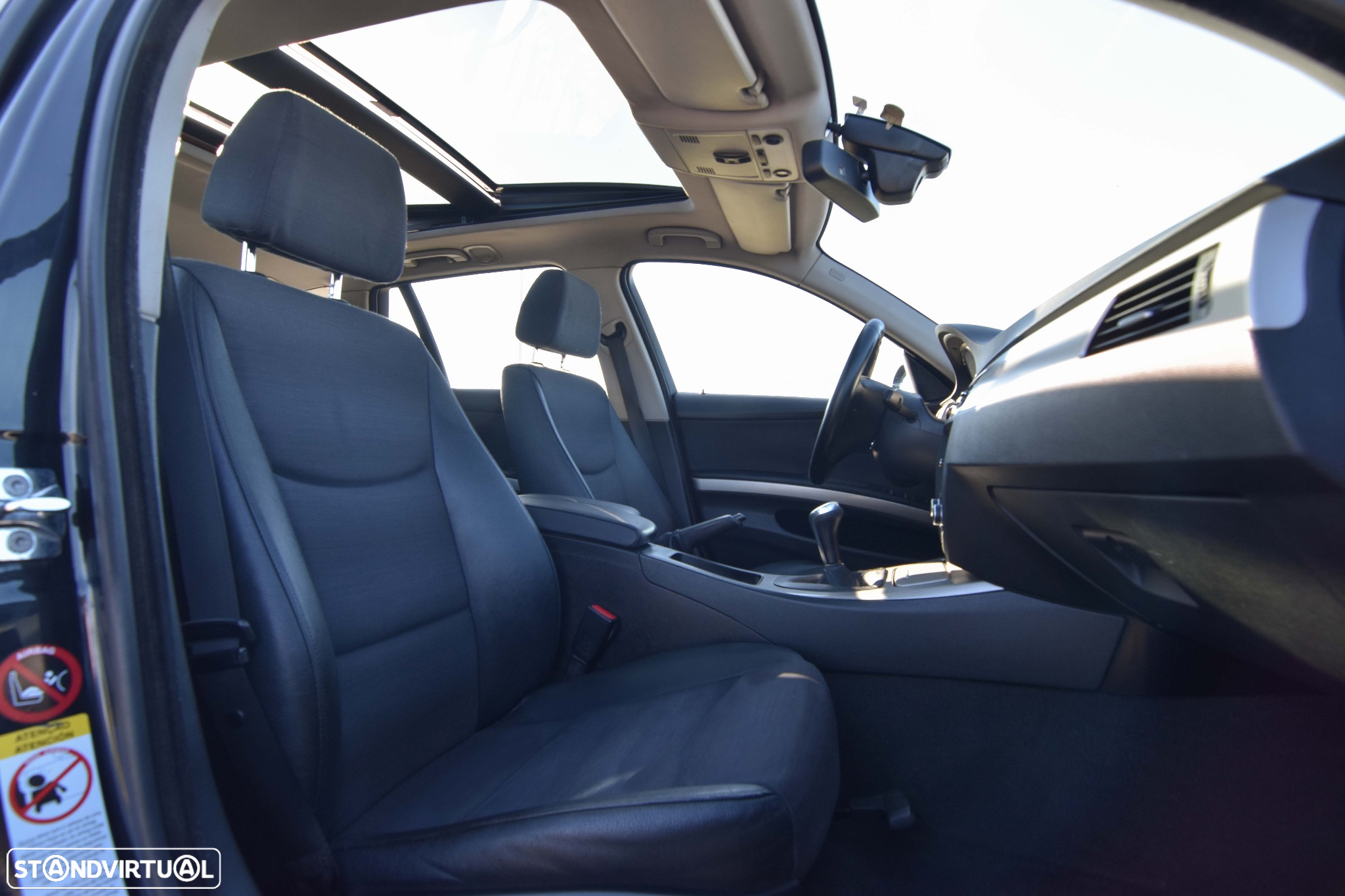 BMW 320 d Touring - 12
